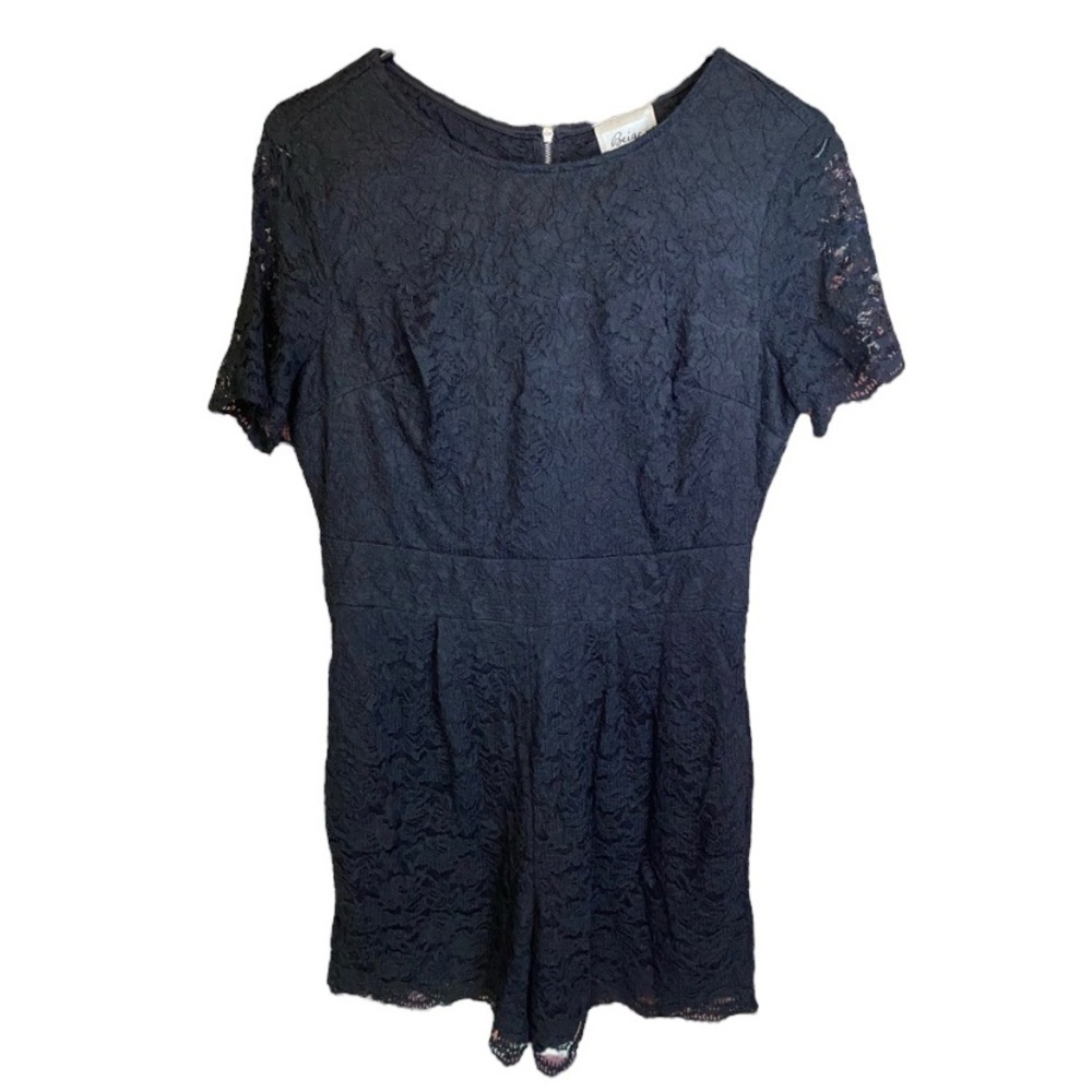 Beige by eci Black Floral Lace Short Sleeve Romper Size 8